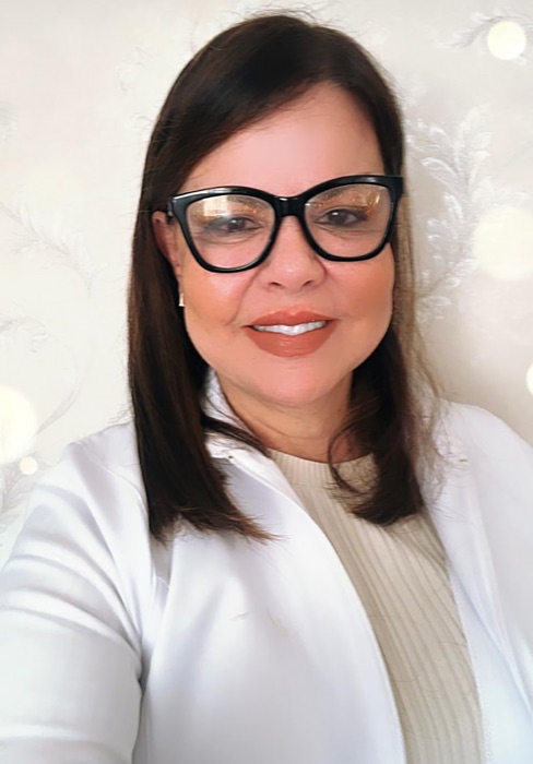 Lucy Neves, optometrista